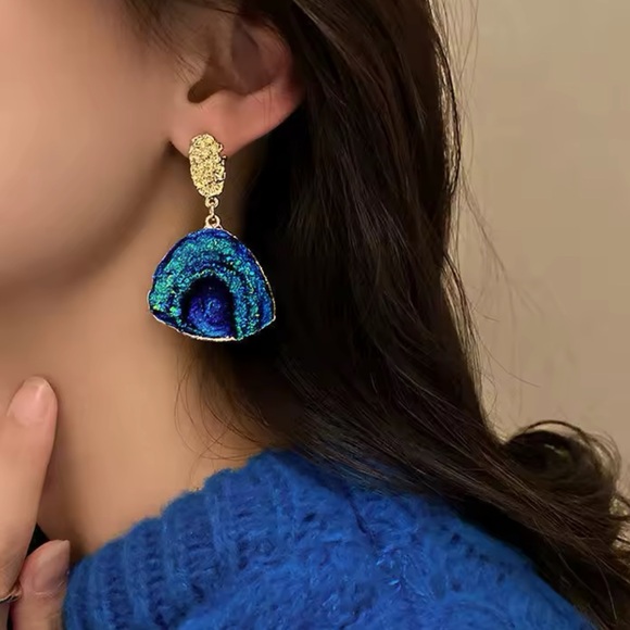 Van Gogh Style Abstract Painting Earrings- 2025 Trend (Simulated Natural Stone) - Picture 3 of 8